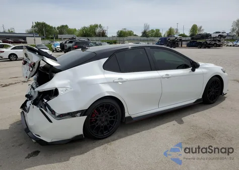 2021 Toyota Camry Trd z USA, uszkodzony, nr VIN 4T1KZ1AKXMU053349
